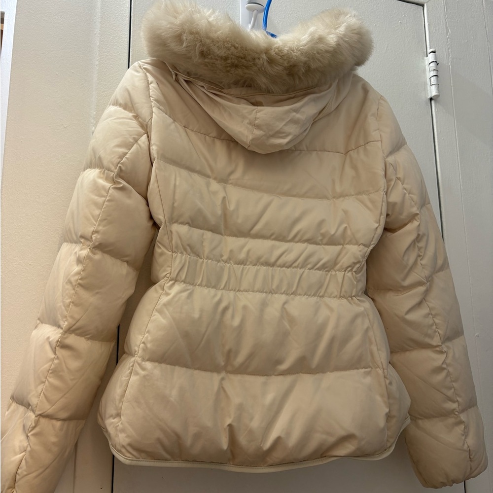 Zara - cream colored Puffer Jacket with Faux Fur Hood